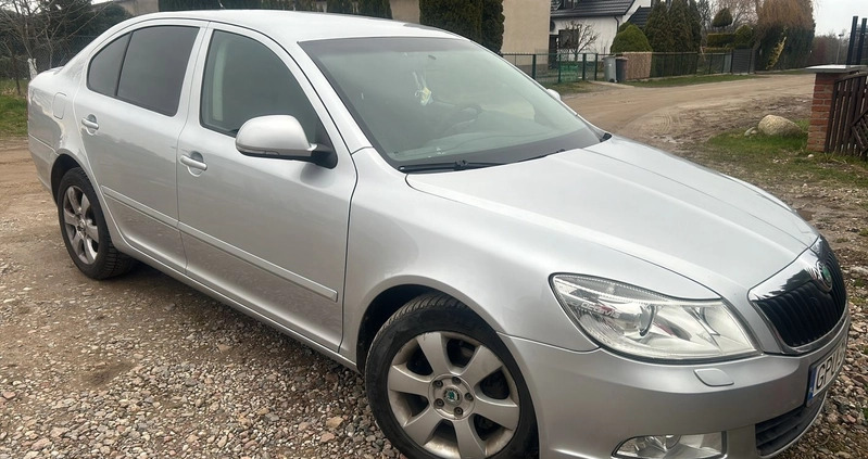Skoda Octavia cena 19500 przebieg: 368500, rok produkcji 2009 z Puck małe 56
